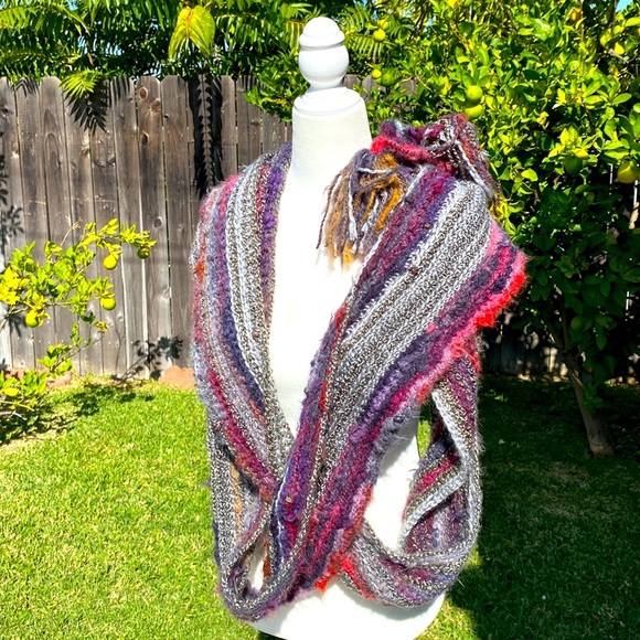 LONG RED GRAY SILVER PURPLE METALLIC SCARF - OVER 3 FEET LONG!!! WARM WI… - Picture 8 of 8